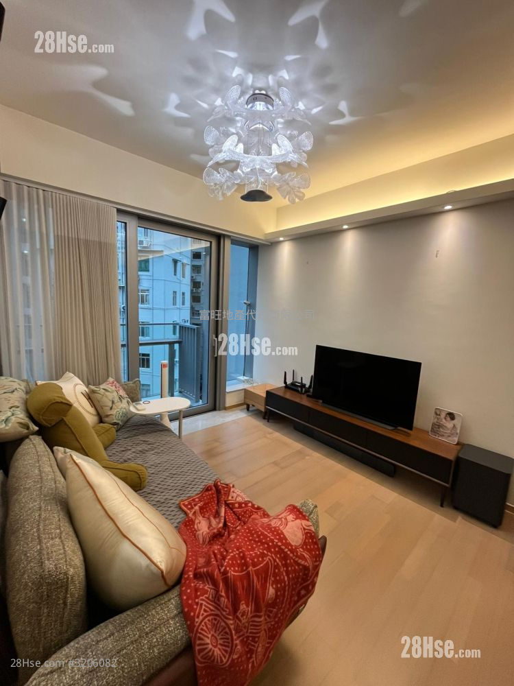 3 Julia Avenue Rental 3 Bedrooms , 2 Bathrooms 655 ft² ( 60.9 m² )