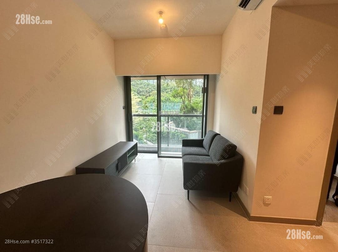 Silicon Hill Sell 2 Bedrooms 419 ft² ( 38.9 m² )