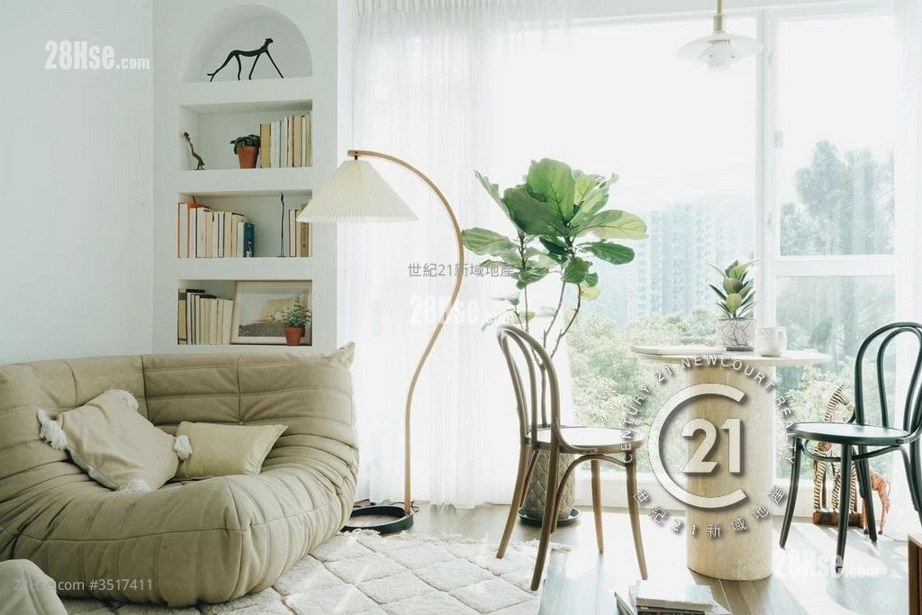 Discovery Bay Sell 2 Bedrooms , 2 Bathrooms 877 ft² ( 81.5 m² )