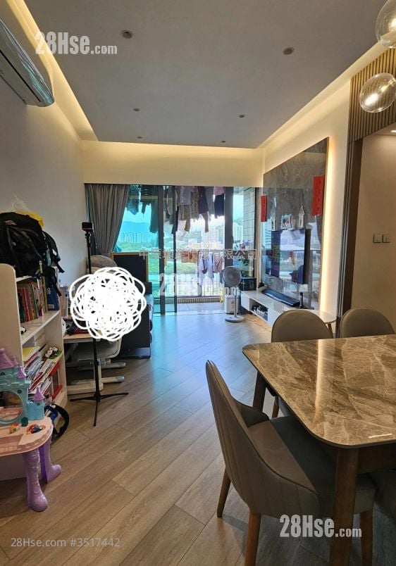Yoho Midtown Sell 3 Bedrooms 898 ft² ( 83.4 m² )