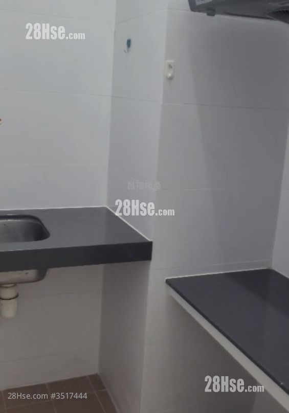 Shun King Building Sell 1 Bedroom , 1 Bathroom 265 ft² ( 24.6 m² )