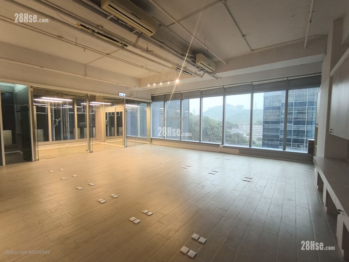 Ceo Tower Rental 3 Bedrooms 1,635 ft² ( 151.9 m² )