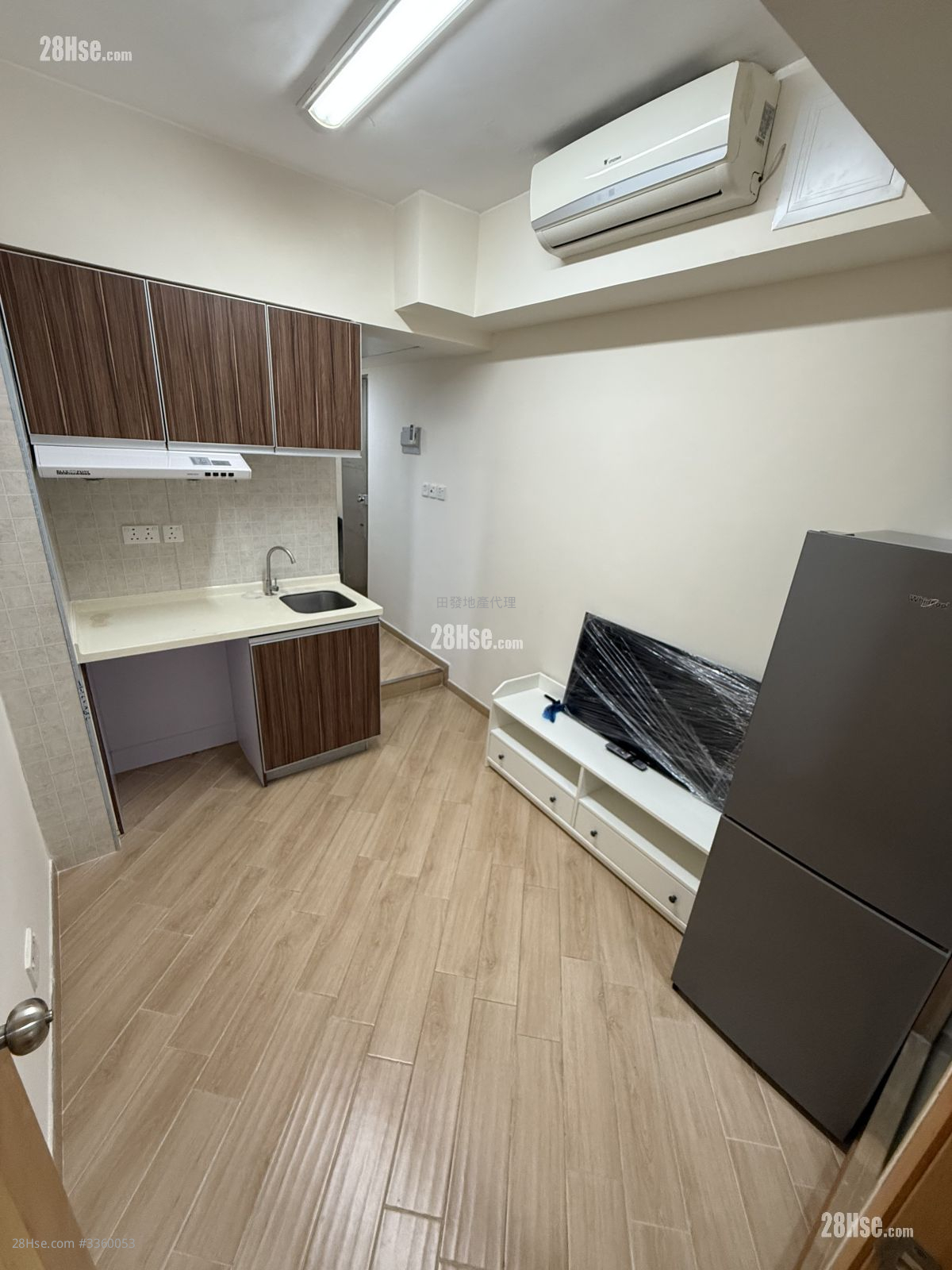 Kui Cheong Building Rental 1 Bedroom , 1 Bathroom 150 ft² ( 13.9 m² )