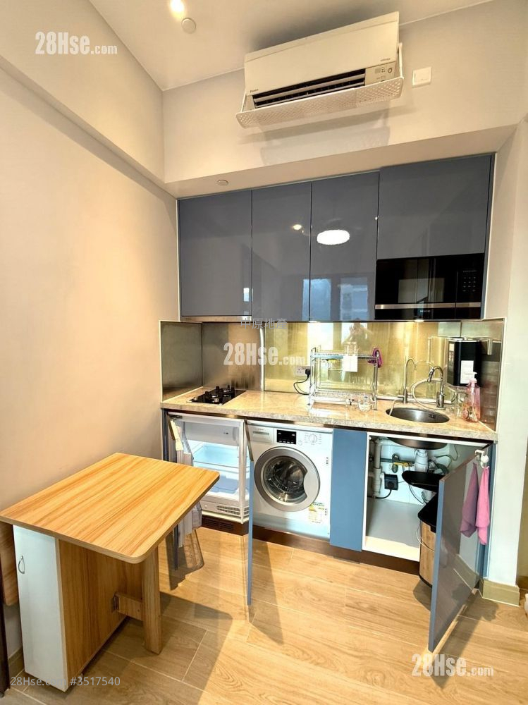 Esplanade Rental 1 Bedroom , 1 Bathroom 322 ft² ( 29.9 m² )
