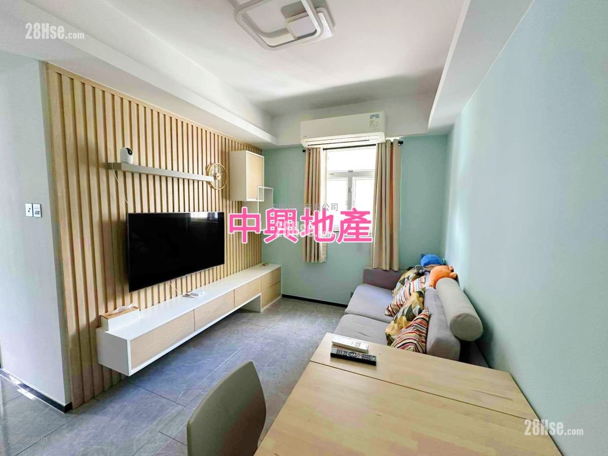 Kam Po Building Rental 2 Bedrooms , 1 Bathroom 413 ft² ( 38.4 m² )