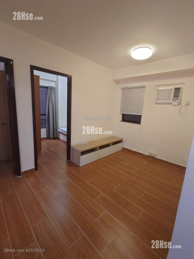 Hongway Garden Rental 2 Bedrooms , 1 Bathroom 432 ft² ( 40.1 m² )