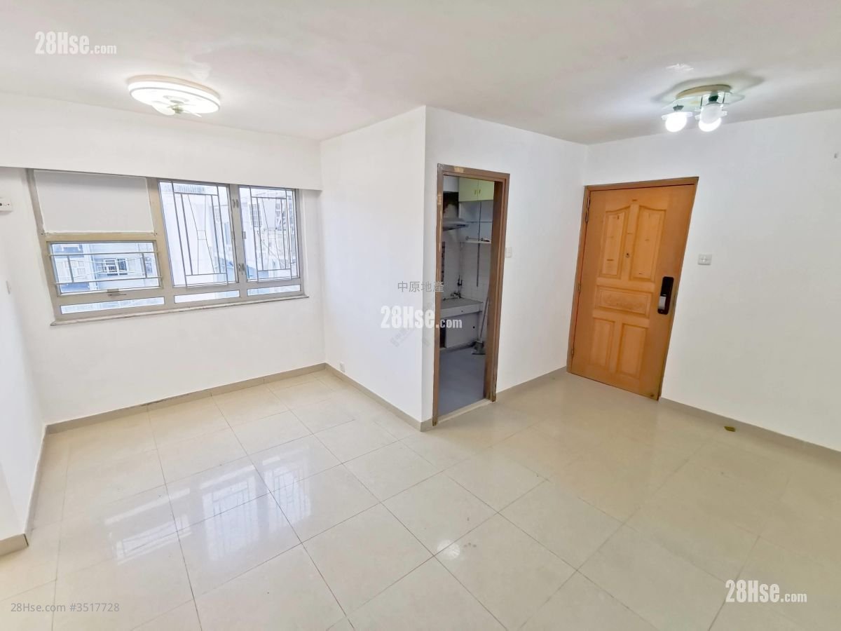 Chi Lok Fa Yuen Sell 3 Bedrooms 511 ft² ( 47.5 m² )