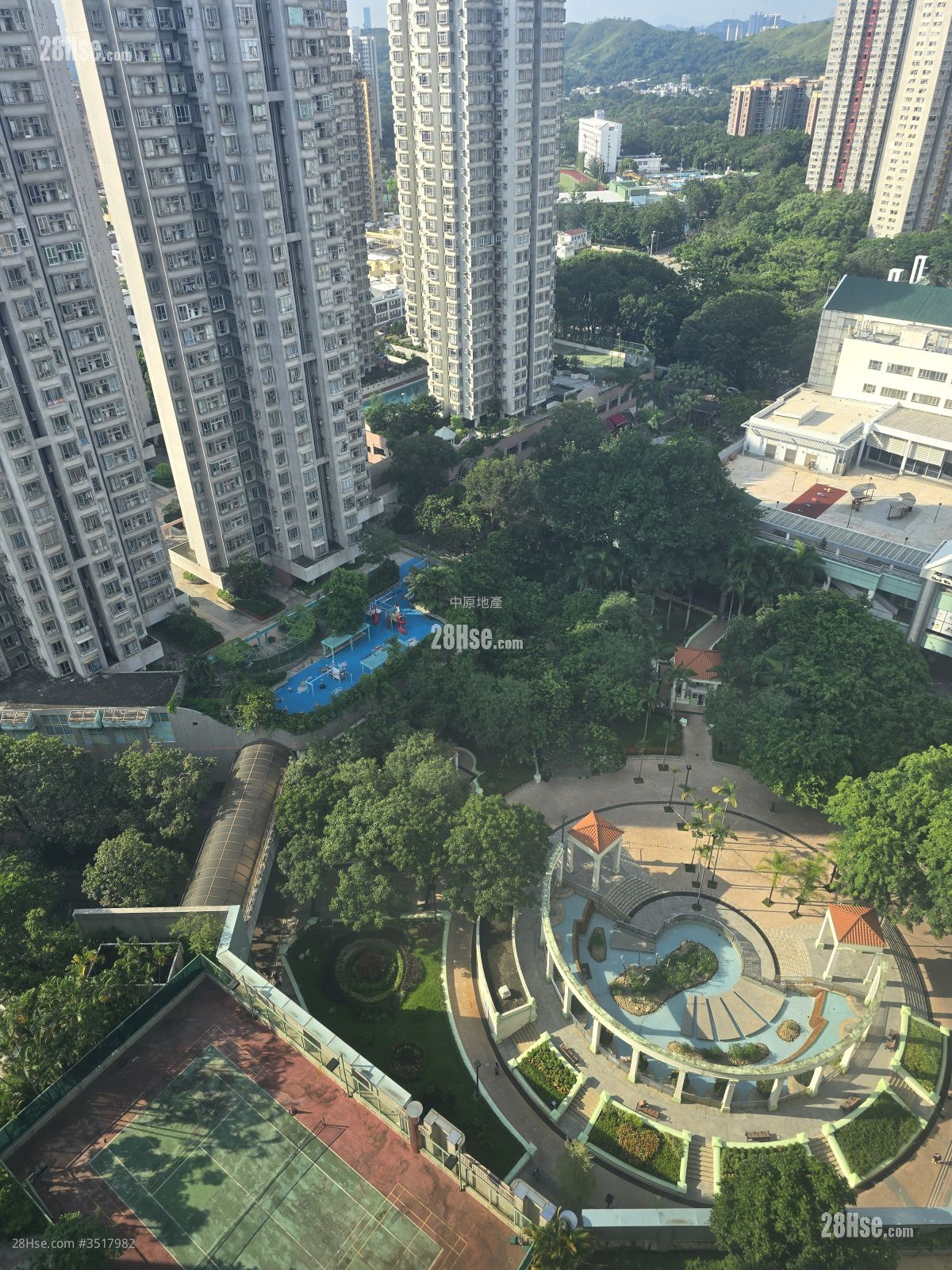Sheung Shui Centre Sell 2 Bedrooms , 1 Bathroom 330 ft² ( 30.7 m² )