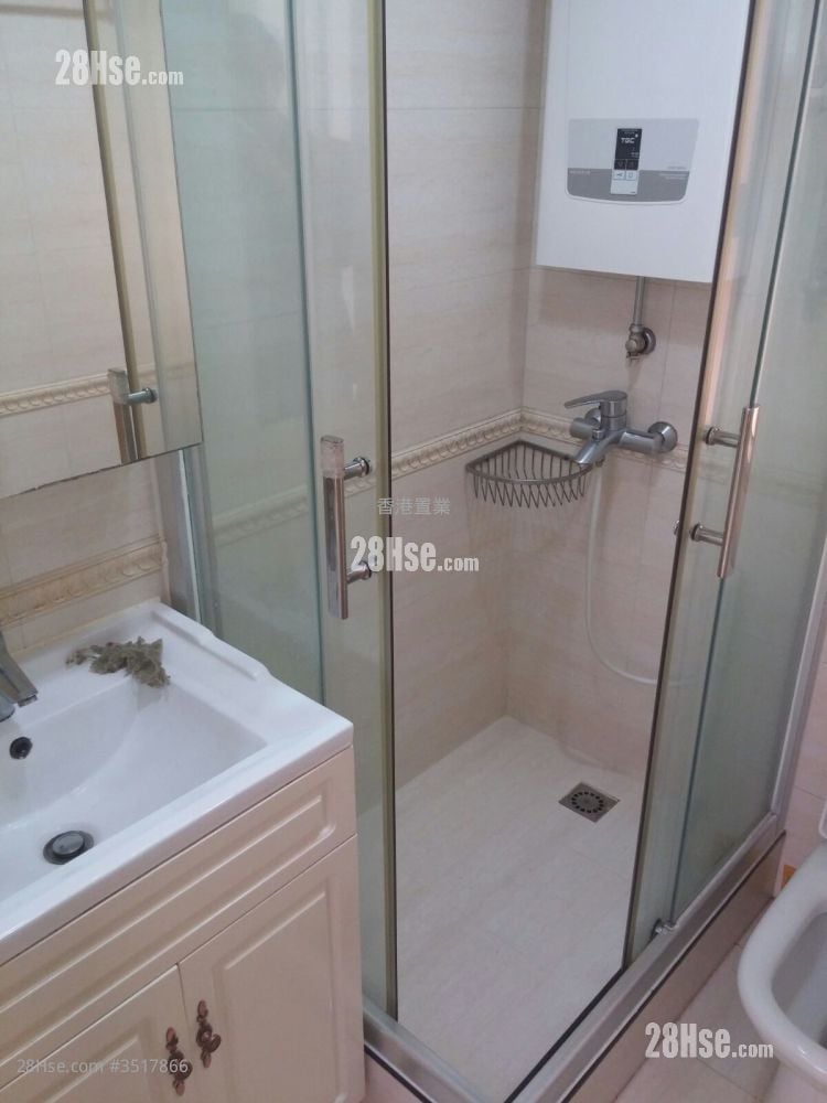 Amoy Gardens Sell 2 Bedrooms , 1 Bathroom 375 ft² ( 34.8 m² )