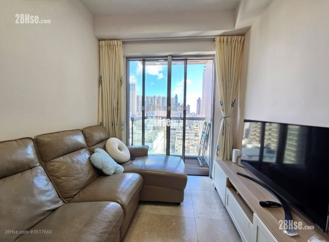 Highpoint Rental 2 Bedrooms , 1 Bathroom 498 ft² ( 46.3 m² )