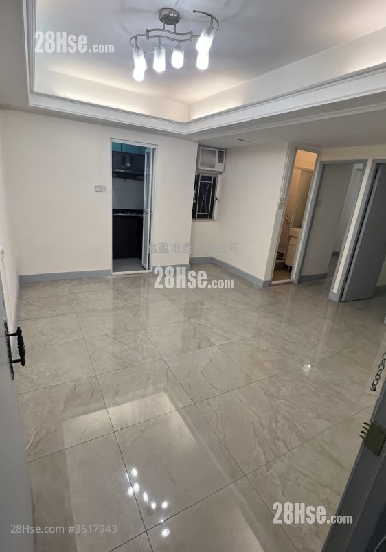 Fu Wah Court Rental 2 Bedrooms , 1 Bathroom 438 ft² ( 40.7 m² )