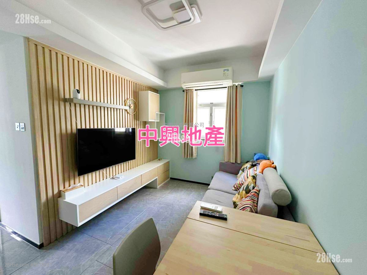 Kam Po Building Rental 2 Bedrooms , 1 Bathroom 413 ft² ( 38.4 m² )