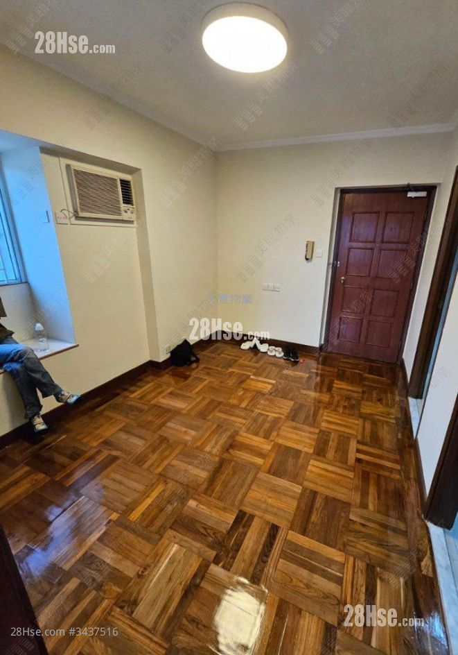 Goodview Garden Rental 2 Bedrooms , 1 Bathroom 309 ft² ( 28.7 m² )