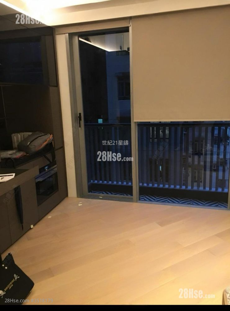 Artisan House Sell 197 ft² ( 18.3 m² )