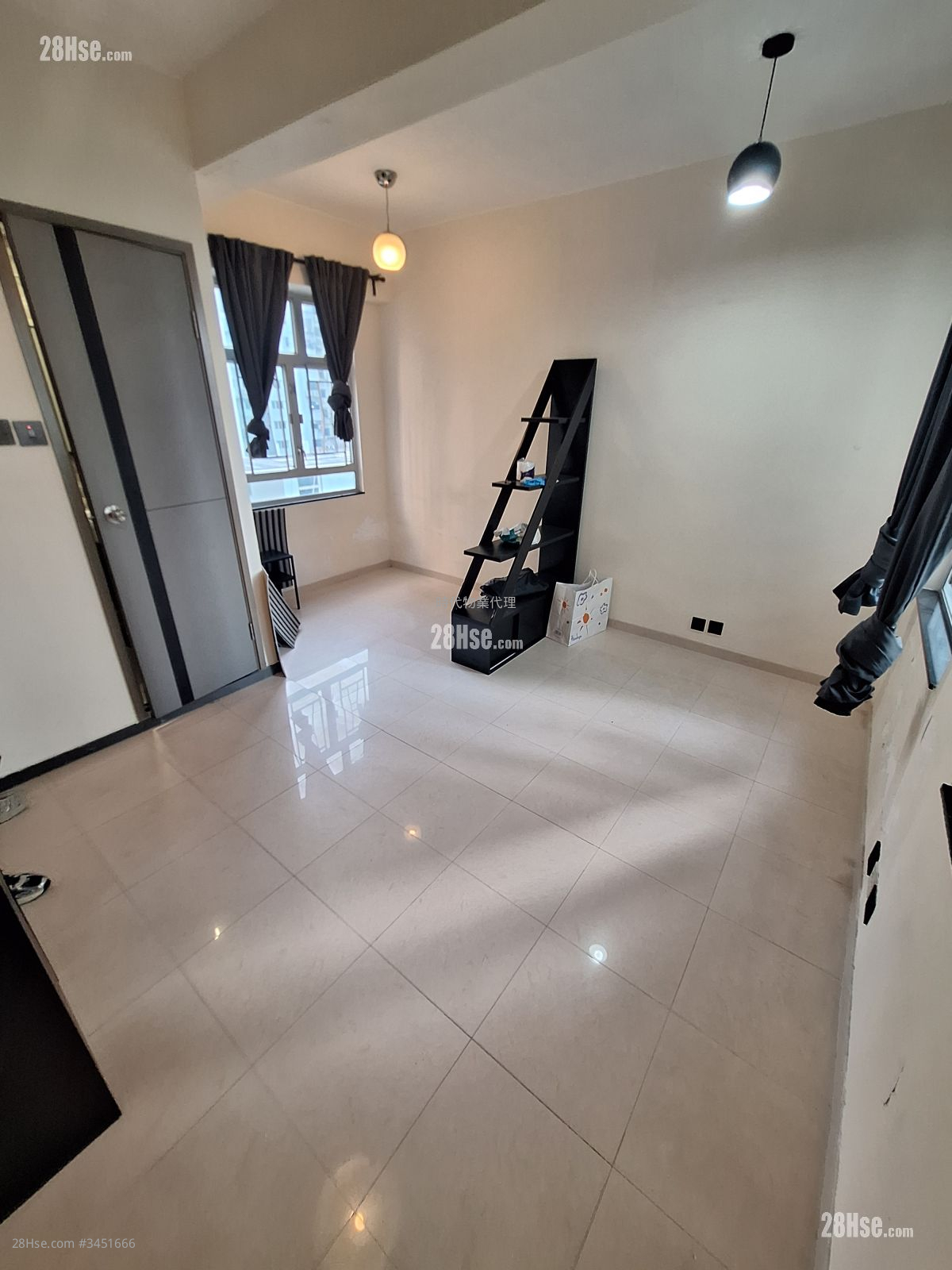 Man Shek Building Rental Studio , 1 Bathroom 285 ft² ( 26.5 m² )