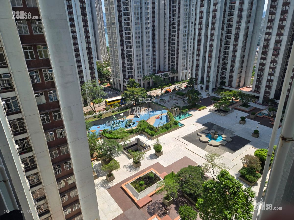 Taikoo Shing Sell 2 Bedrooms , 1 Bathroom 582 ft² ( 54.1 m² )
