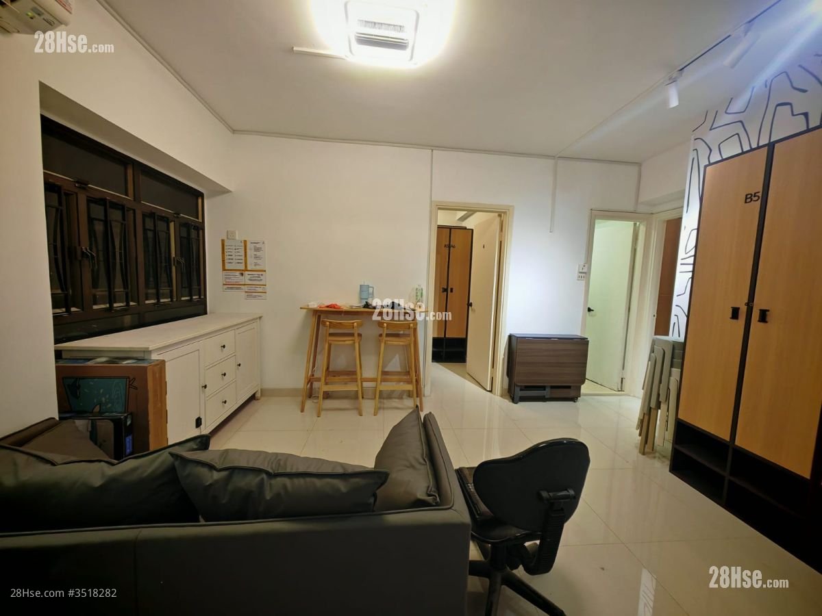 May Ka Mansion Rental 600 ft² ( 55.7 m² )