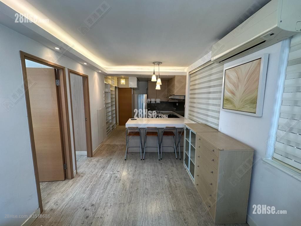 Viking Garden Sell 2 Bedrooms , 1 Bathroom 449 ft² ( 41.7 m² )