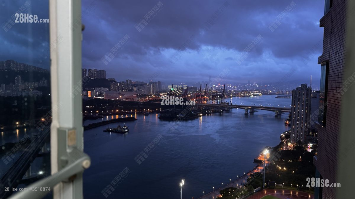 Tierra Verde Rental 2 Bedrooms , 1 Bathroom 529 ft² ( 49.1 m² )