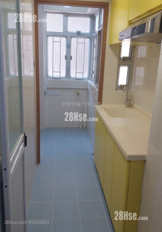 Kwong Ah Building Rental 298 ft² ( 27.7 m² )