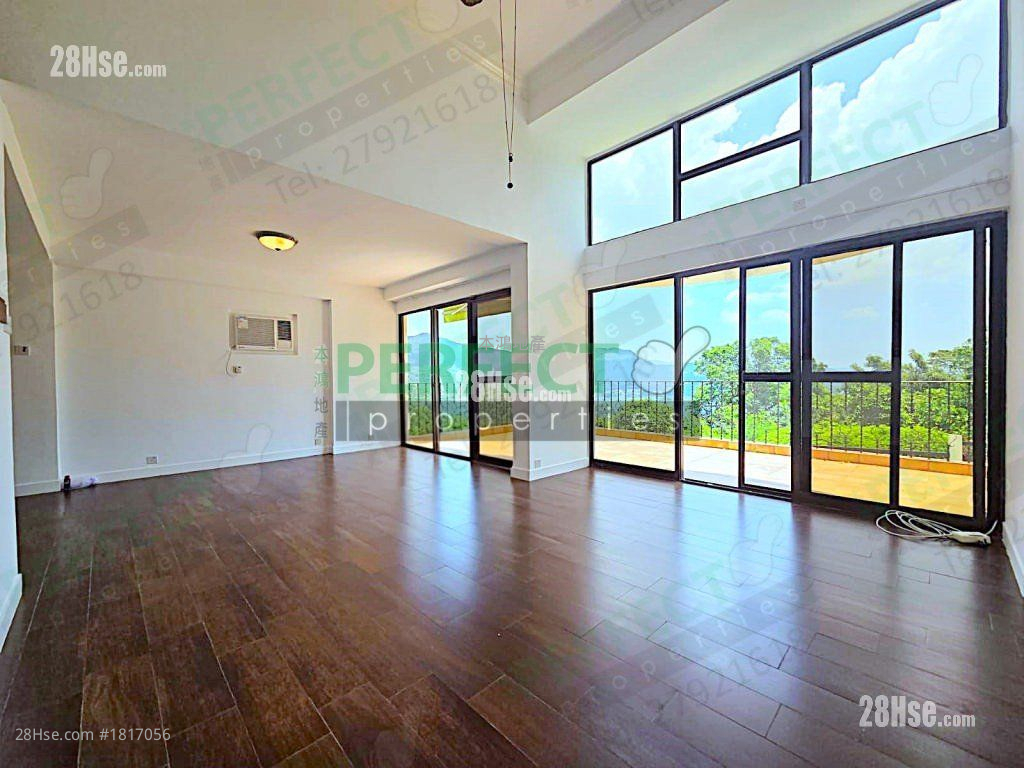 Sea View Villa Rental 4 Bedrooms 1,519 ft² ( 141.1 m² )