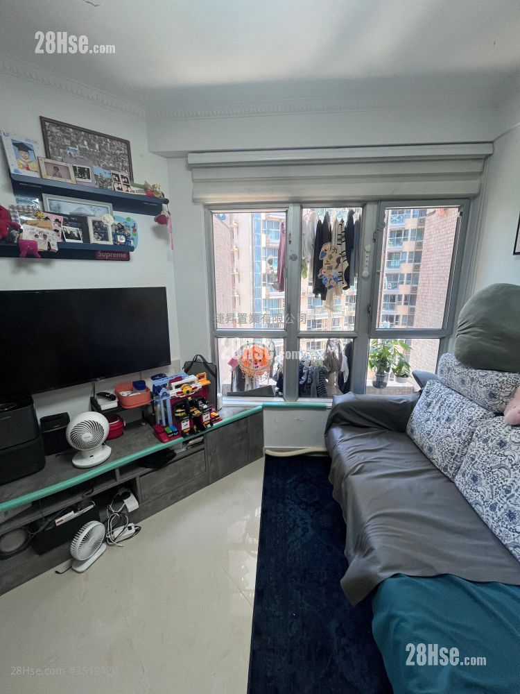Bailey Garden Sell 2 Bedrooms , 1 Bathroom 381 ft² ( 35.4 m² )