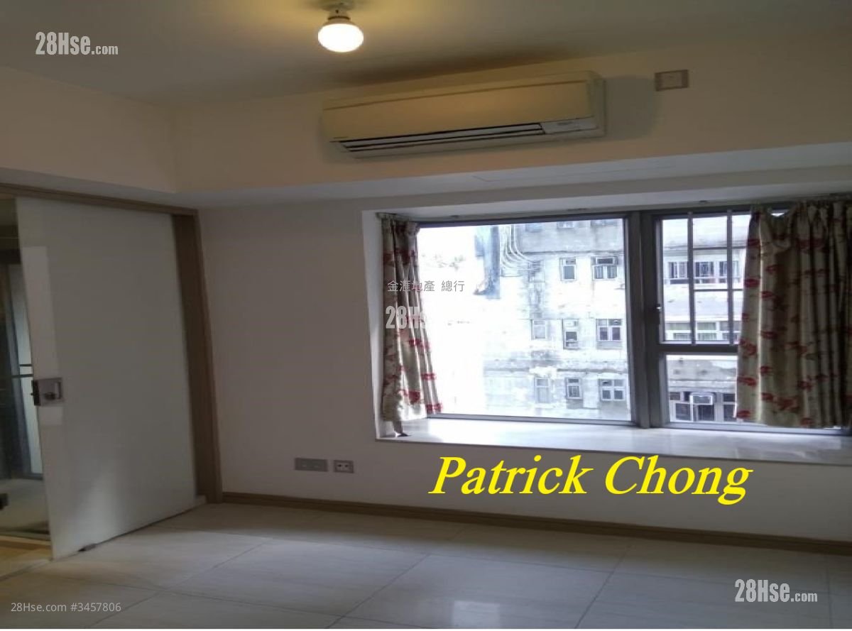 High Place Rental Studio , 1 Bathroom 182 ft² ( 16.9 m² )