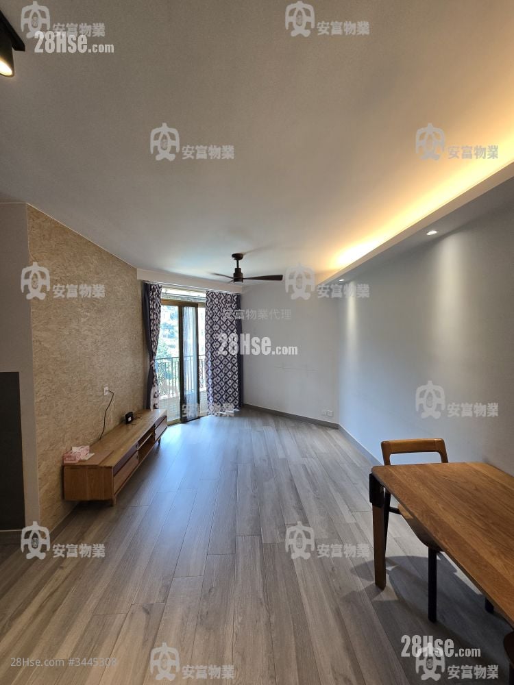 Classical Gardens Rental 2 Bedrooms , 1 Bathroom 588 ft² ( 54.6 m² )