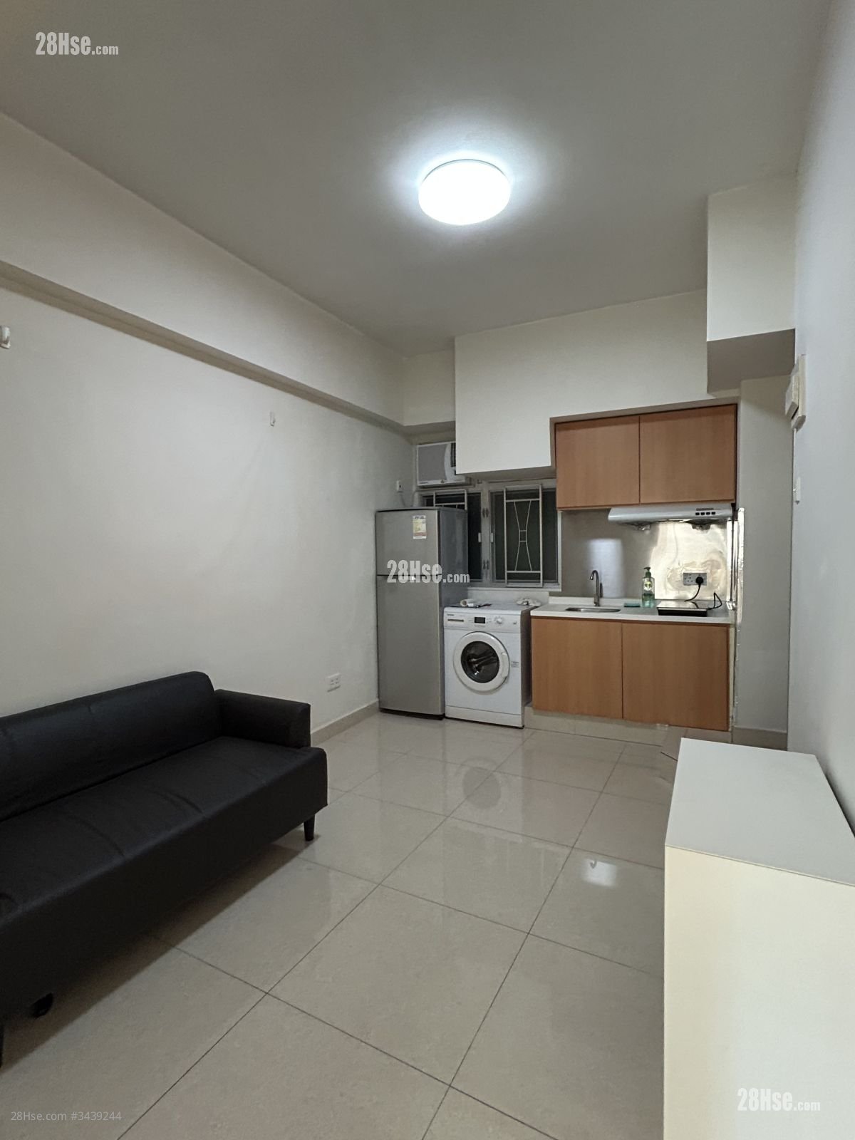 Nam Tin Building Rental 1 Bedroom , 1 Bathroom 273 ft² ( 25.4 m² )