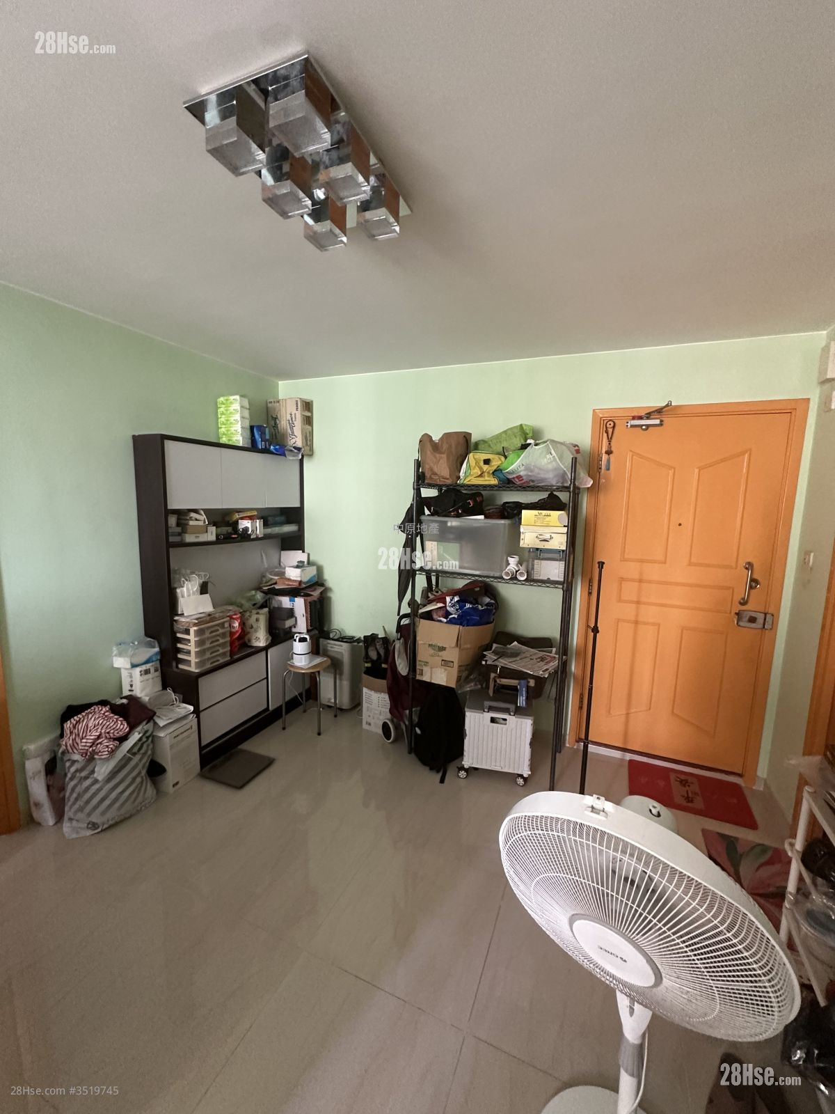 Tin Shing Court Sell 2 Bedrooms 539 ft² ( 50.1 m² )