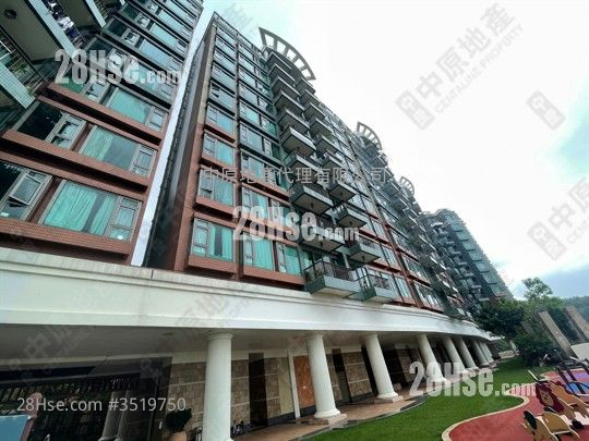 The Cairnhill Sell 3 Bedrooms , 3 Bathrooms 962 ft² ( 89.4 m² )