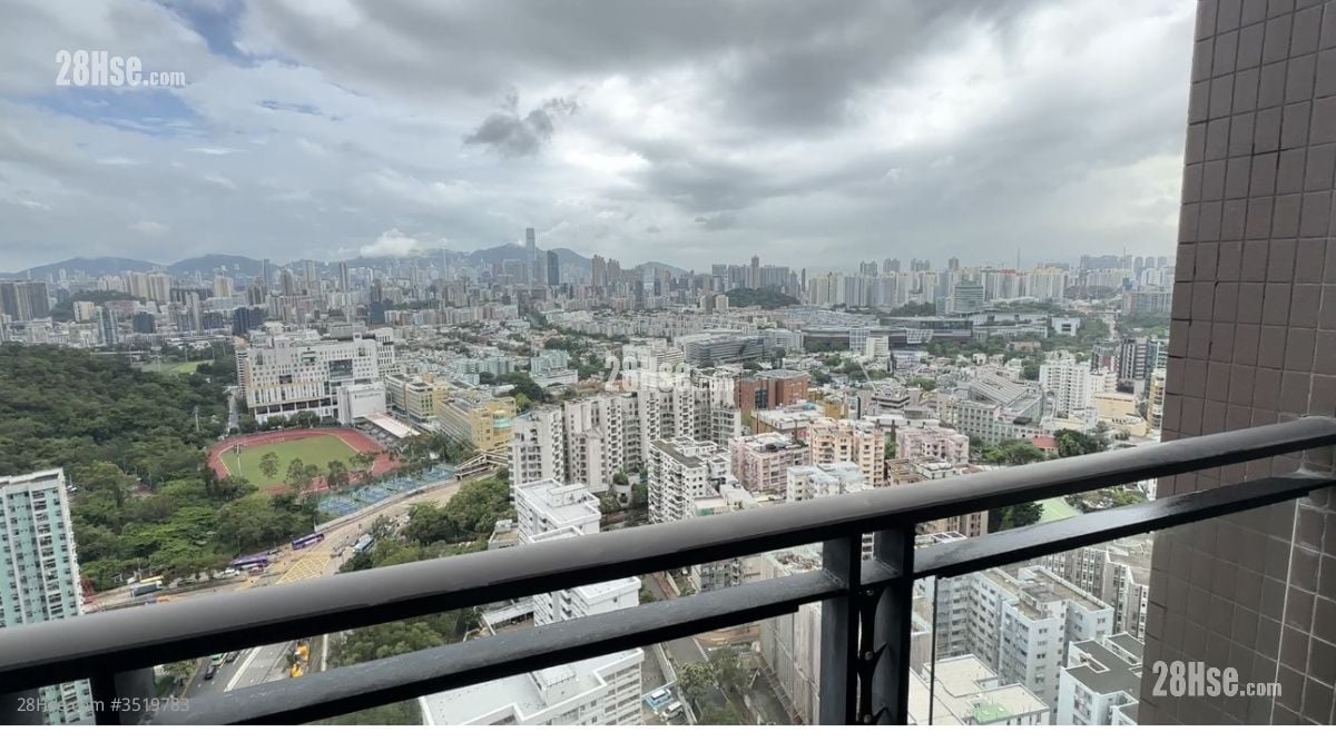The Palace Rental 3 Bedrooms , 3 Bathrooms 1,764 ft² ( 163.9 m² )