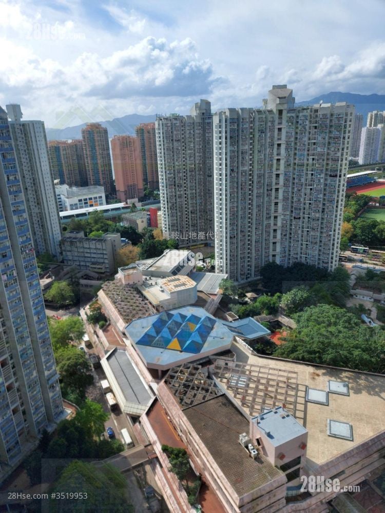 Hang On House Sell 2 Bedrooms , 1 Bathroom 489 ft² ( 45.4 m² )