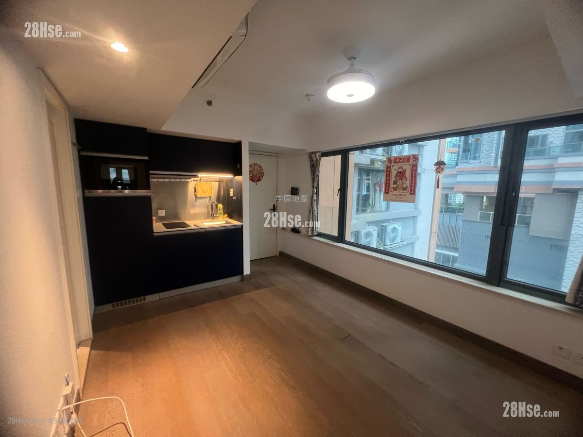West Park Sell 1 Bedroom 321 ft² ( 29.8 m² )