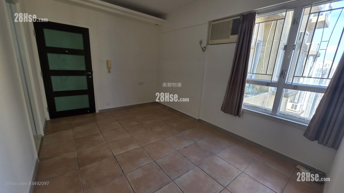 Tsing Yi Garden Rental 2 Bedrooms , 1 Bathroom 343 ft² ( 31.9 m² )