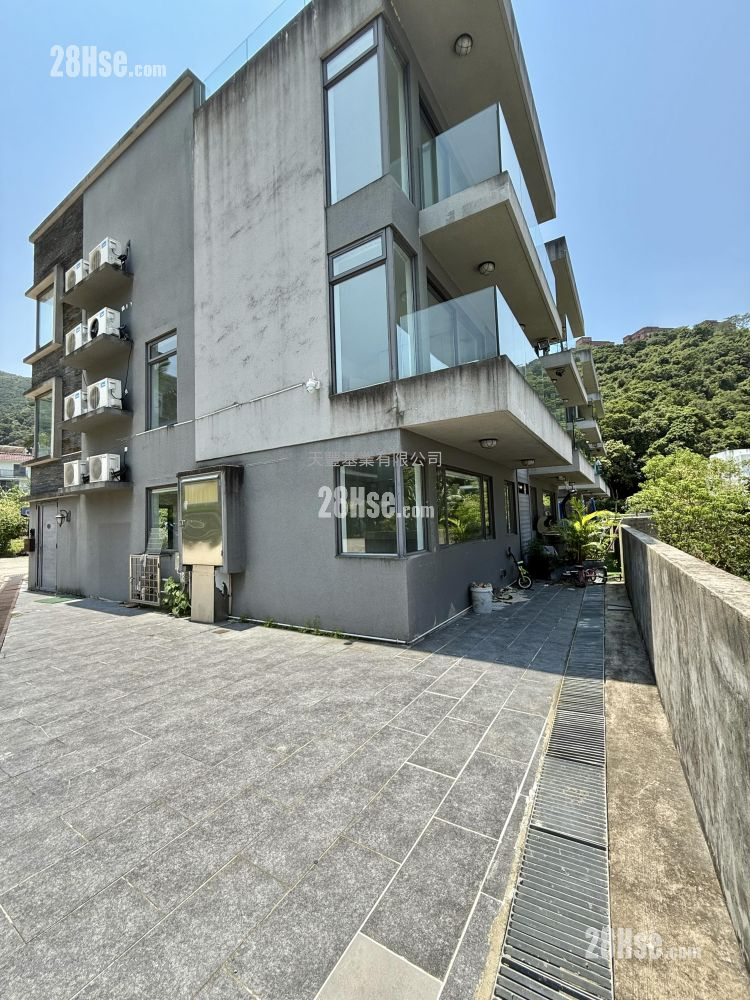 Ha Yeung Village Rental 5+ Bedrooms , 4 Bathrooms 2,100 ft² ( 195.1 m² )