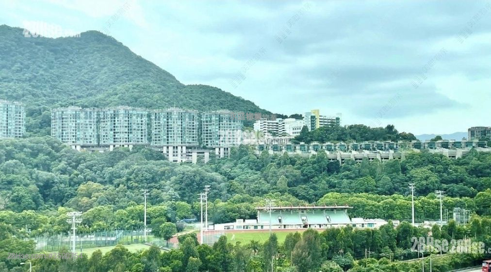 St Martin Sell 3 Bedrooms , 1 Bathroom 646 ft² ( 60.0 m² )