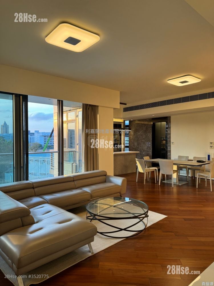 Ultima Rental 4 Bedrooms , 4 Bathrooms 1,911 ft² ( 177.5 m² )