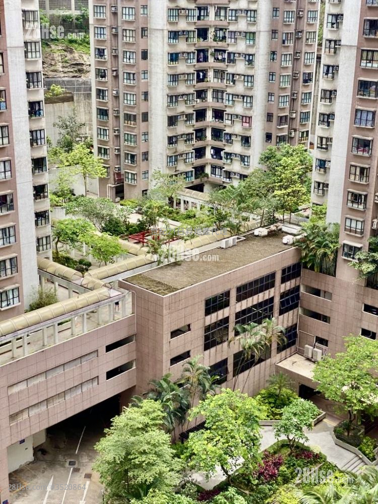 Island Place Sell 3 Bedrooms , 2 Bathrooms 745 ft² ( 69.2 m² )