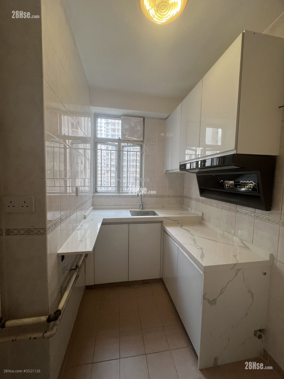 Bauhinia Garden Sell 2 Bedrooms , 1 Bathroom 484 ft² ( 45.0 m² )