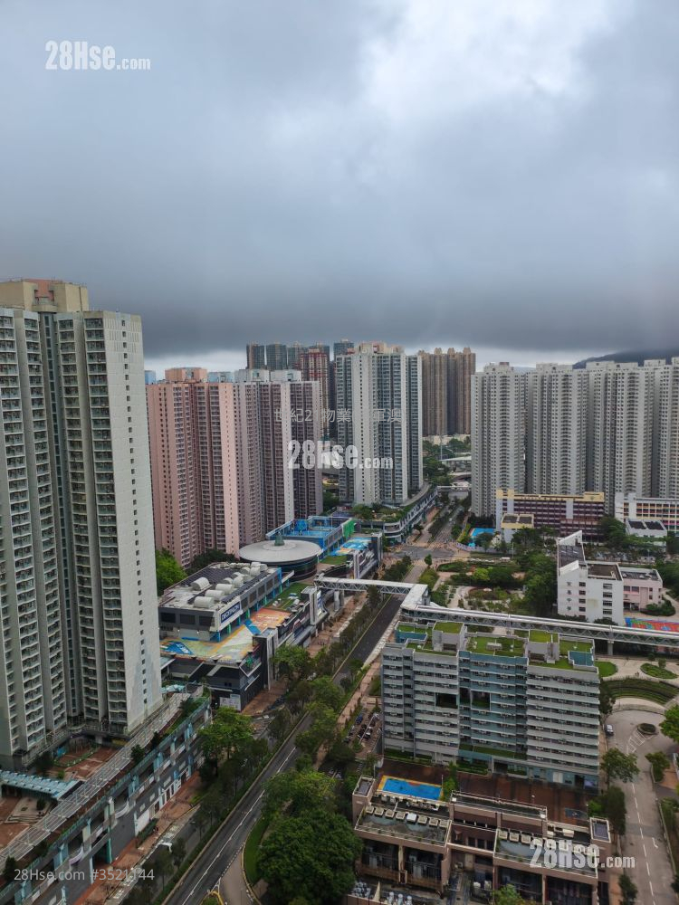 Tong Ming Court Sell 3 Bedrooms , 1 Bathroom 634 ft² ( 58.9 m² )