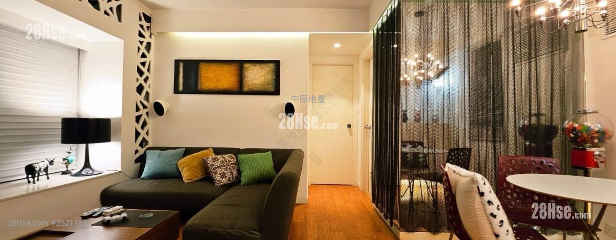 Sun Yuen Long Centre Sell 2 Bedrooms 466 ft² ( 43.3 m² )