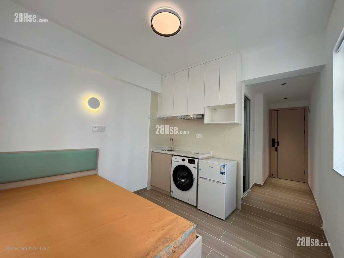 Kwong Hing Building Rental Studio , 1 Bathroom 180 ft² ( 16.7 m² )