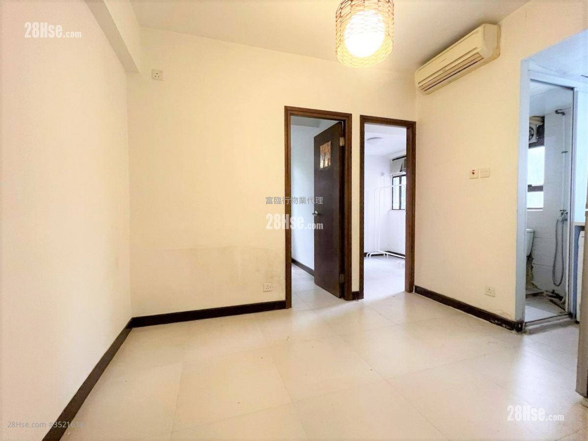 Ming Fai Building Rental 2 Bedrooms , 1 Bathroom 276 ft² ( 25.6 m² )