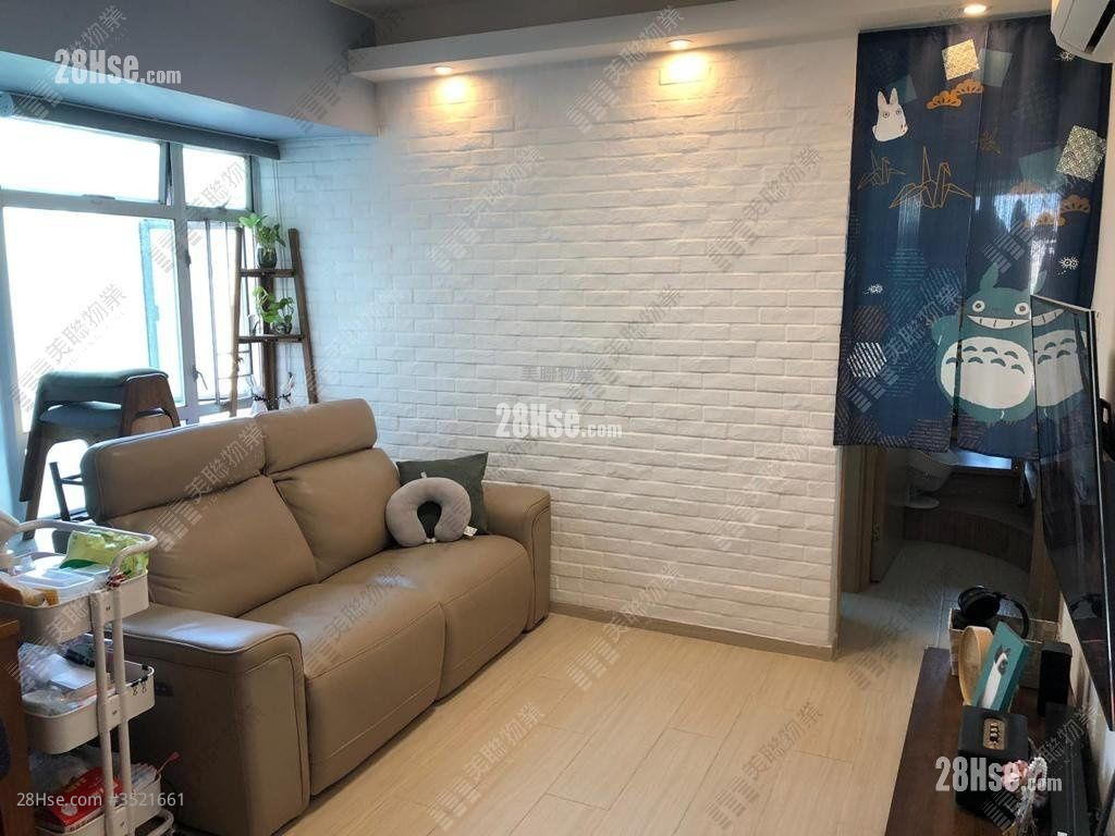 Flora Plaza Sell 2 Bedrooms 392 ft² ( 36.4 m² )