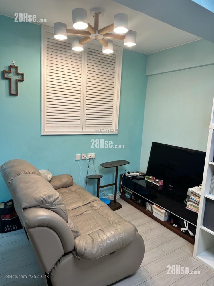 Tai Ming House Rental 2 Bedrooms , 1 Bathroom 380 ft² ( 35.3 m² )