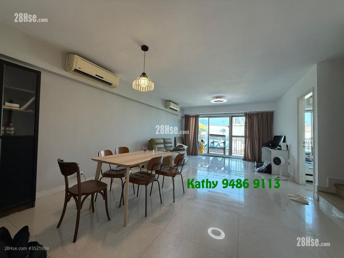 Le Chateau Rental 4 Bedrooms , 3 Bathrooms 1,490 ft² ( 138.4 m² )