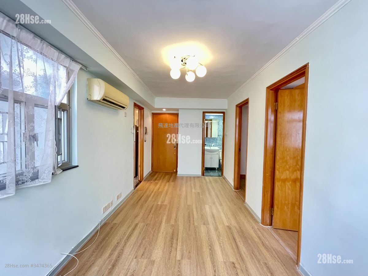 Jade Court Rental 2 Bedrooms , 1 Bathroom 385 ft² ( 35.8 m² )
