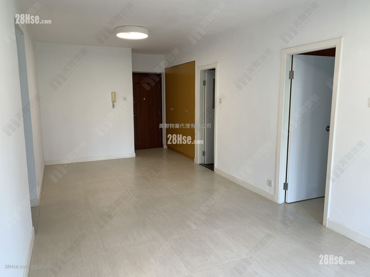 Parc Oasis Rental 3 Bedrooms , 2 Bathrooms 771 ft² ( 71.6 m² )