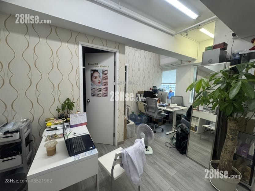 Goodfit Commercial Building Rental 2 Bedrooms , 1 Toilet